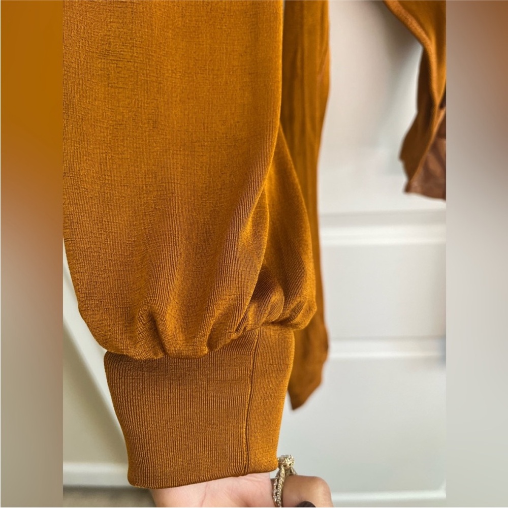 NEW Intimately by FREE PEOPLE Golden amber Long Sleeve Bodysuit XS - Picture 9 of 11